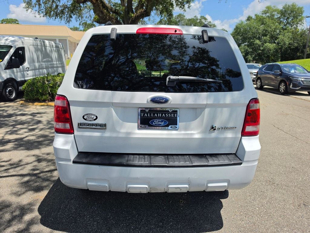 2008 Ford Escape — rear three-quarter view